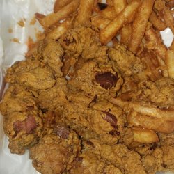 Chicken Gizzards, fries R grease traps. the worst gizzards I've ever ordered. If you like them tough and chewy this is your place!!