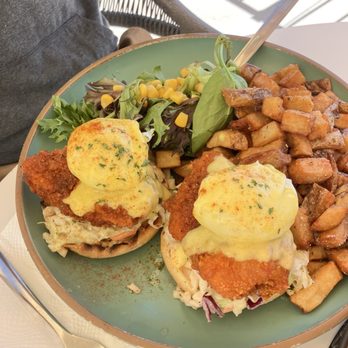 Popping Yolk Cafe - Been Nashville Hot Chicken Benedict - Cafes Near Me - Brea, California Popping Yolk Cafe - Been Nashville Hot Chicken Benedict - Cafes Near Me - Brea, California