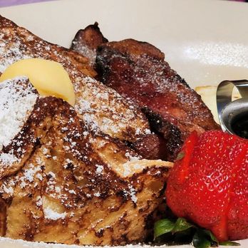 Classic Eats - French Toast & overeasy eggs (9/20/25) - American Near Me - Burien, Washington
