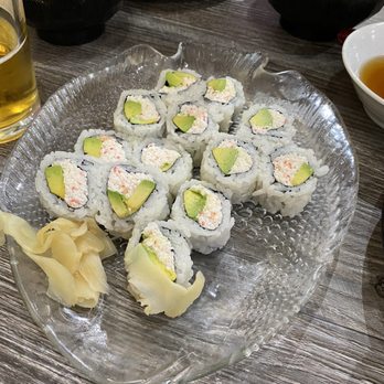 Yoshi Sushi - Sushi Bars Near Me - Los Altos, California
