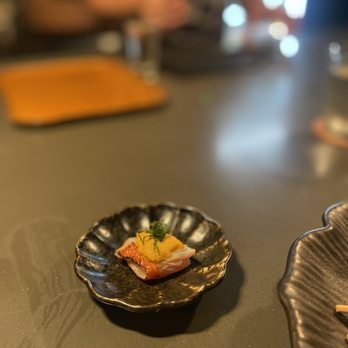 Omakase By Aung - Kinmedai with Uni - Sushi Bars Near Me - Honolulu, Hawaii Omakase By Aung - Kinmedai with Uni - Sushi Bars Near Me - Honolulu, Hawaii