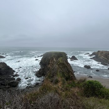 Stillwater Cove Regional Park - Just above Stillwater Cove is a little turnout. This is that spot. - Campgrounds Near Me - Jenner, California Stillwater Cove Regional Park - Just above Stillwater Cove is a little turnout. This is that spot. - Campgrounds Near Me - Jenner, California