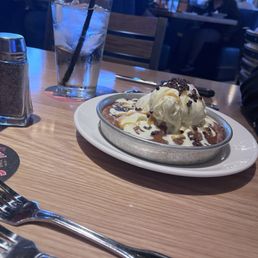Salted Caramel Pizookie