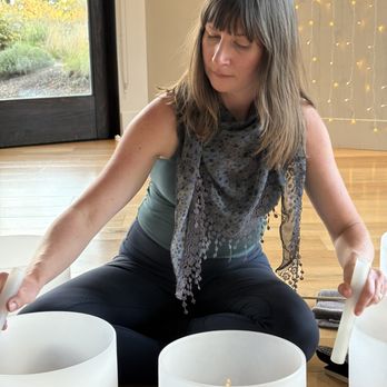 Step Into Stillness - Lisa Tynan, Yoga instructor and Sound Healer - Yoga Near Me - Bend, Oregon Step Into Stillness - Lisa Tynan, Yoga instructor and Sound Healer - Yoga Near Me - Bend, Oregon