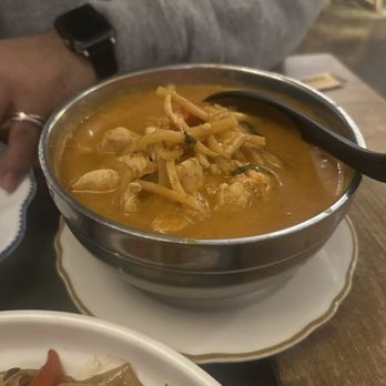 Daisy Mint - Panang Curry - Thai Near Me - Pasadena, California