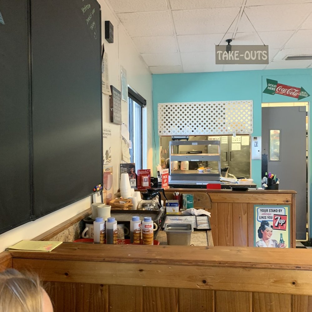 Charlie's Diner - Diners Near Me - Jacksonville, Florida