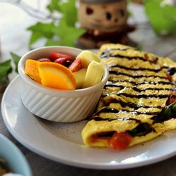 Leola’s Cafe And Coffee House - veggie omelette with fruit cup