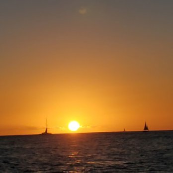 Oahu Catamarans - Boat Charters Near Me - Honolulu, Hawaii Oahu Catamarans - Boat Charters Near Me - Honolulu, Hawaii