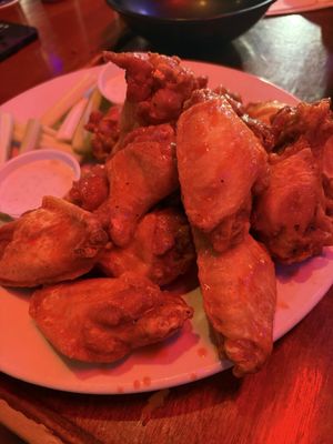 Moe's Crosstown Tavern by null Moe's Crosstown Tavern by null