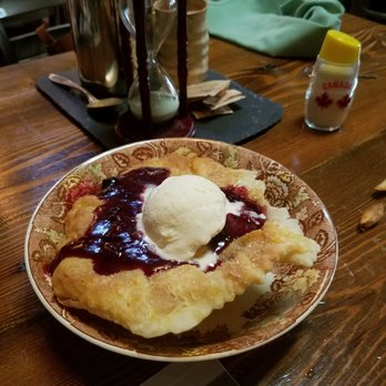 Carmella's Plates & Pints - Cocktail Bars Near Me - Pittsburgh, Pennsylvania