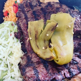 Las Fuentes - Platillo de Carne Asada - Mexican Near Me - Reseda, California
