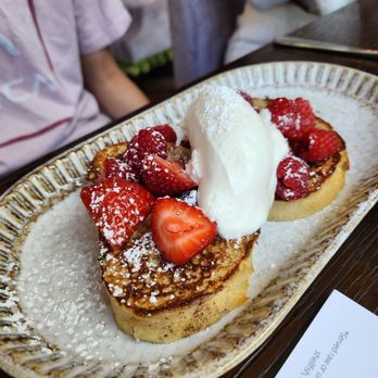 Willow - French toast - Italian Near Me - Sacramento, California