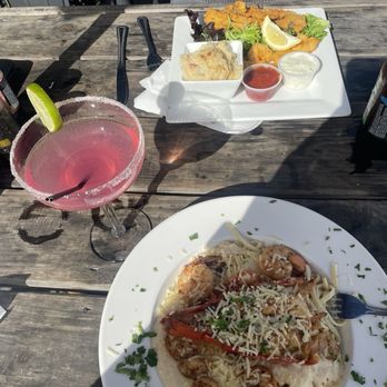Blue Drum - Shrimp and lobster linguine  Flounder and shrimp fried with garlic mashed potatoes  Prickly pear margarita - Seafood Near Me - Little River, South Carolina