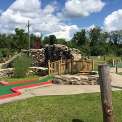 River Hollow Family Golf - View of mini golf course from parking lot, right side
