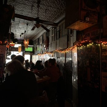 Milano's Bar - Looking towards the front door - Dive Bars Near Me - New York, New York