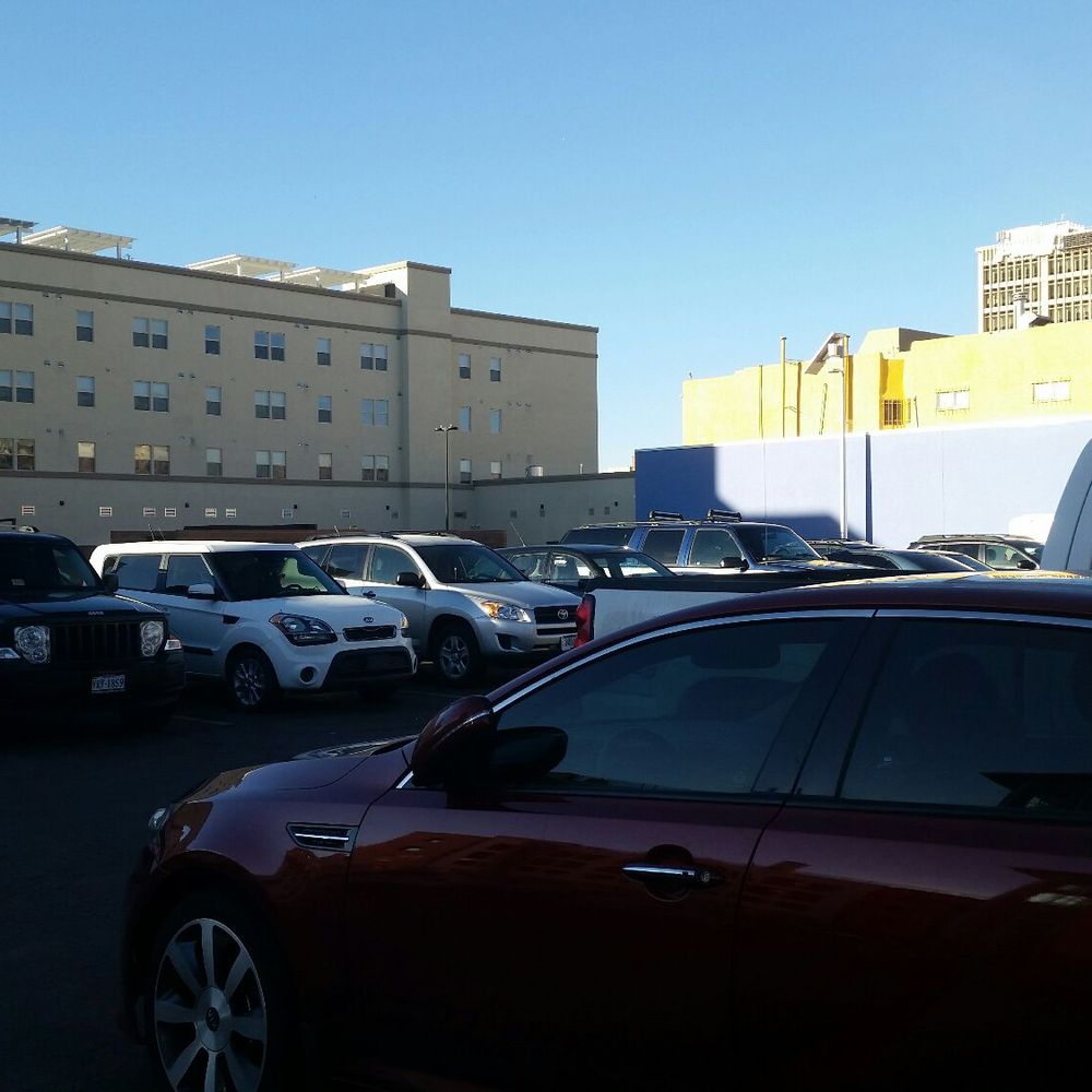 CABQ Parking - Plenty of parking. $2.00 for 12 hours - Parking Near Me - Albuquerque, New Mexico CABQ Parking - Plenty of parking. $2.00 for 12 hours - Parking Near Me - Albuquerque, New Mexico