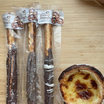 That Pretzel Dough - Chocolate covered pretzel sticks and Portuguese tart - Sandwiches Near Me - Vaughan, Ontario