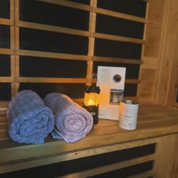 Elements Health & Wellness Spa - Salt Chamber with Halo Therapy