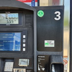 Rhein and Sons Sunoco - Full serve pumps