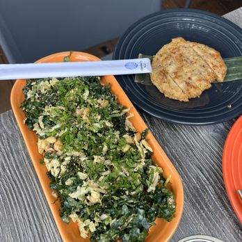 Hula's Island Grill - Vegan kale cashew salad and chikin - Asian Fusion Near Me - Monterey, California