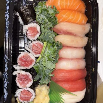 Sumi Sushi - Sushi Deluxe - Sushi Bars Near Me - Brooklyn, New York