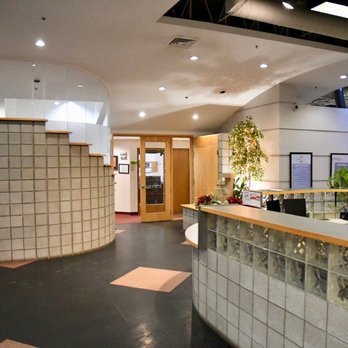 Fox Chapel Executive Suites - reception area - Shared Office Spaces Near Me - Pittsburgh, Pennsylvania Fox Chapel Executive Suites - reception area - Shared Office Spaces Near Me - Pittsburgh, Pennsylvania