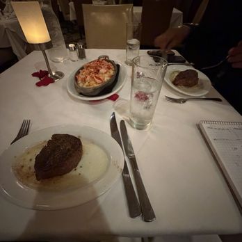 Ruth's Chris Steak House - FILET* LOBSTER MAC & CHEESE - Steakhouses Near Me - Dallas, Texas Ruth's Chris Steak House - FILET* LOBSTER MAC & CHEESE - Steakhouses Near Me - Dallas, Texas