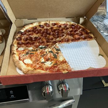 Pizza Tascio - Pepperoni and Margarita Pizza - Pizza Near Me - Olathe, Kansas