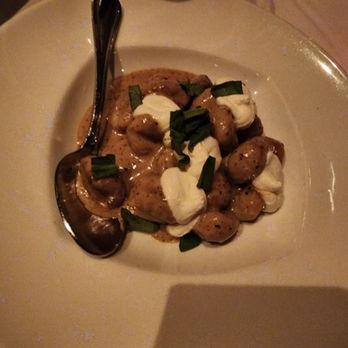 Stripsteak - Gnocchi cache de peppe - Steakhouses Near Me - Las Vegas, Nevada Stripsteak - Gnocchi cache de peppe - Steakhouses Near Me - Las Vegas, Nevada