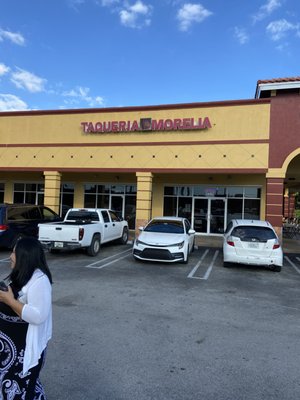 Taqueria Morelia by null