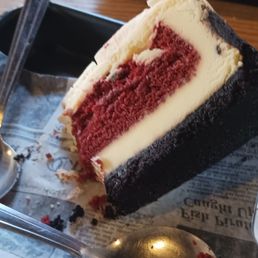 Red Velvet Cheesecake