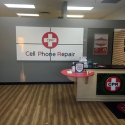 CPR Cell Phone Repair Plymouth MN - Store Interior