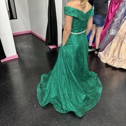 Tj's Pageant & Formal Wear - Initial try-on