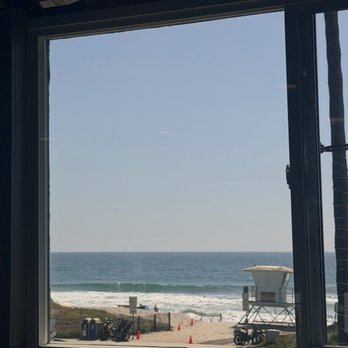 Ki's Restaurant - Beach views - New American Near Me - Cardiff By the Sea, California