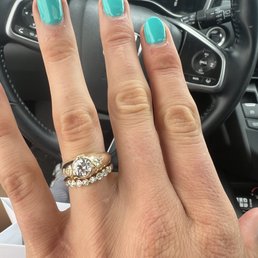 Engagement ring and wedding band
