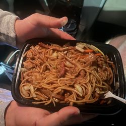 China Cafe - House Special Chow Mein