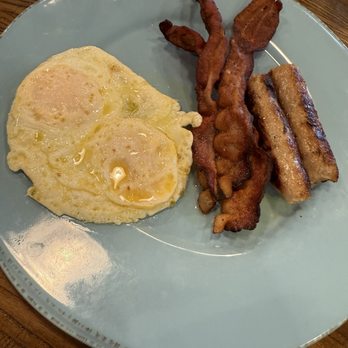 Redberry - Eggs over medium (cooked in butter), crispy bacon and sausage links - Breakfast & Brunch Near Me - Troy, Ohio
