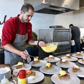 Sur La Table - Chef Luis  and his made from scratch hallandaise!! - Home Decor Near Me - Las Vegas, Nevada