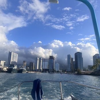 Charter Oahu - Boat Charters Near Me - Honolulu, Hawaii