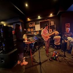 Muay Thai Restaurant and Bar - Queen of the Street band from Thailand.