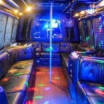 American limo - Chris from the company sent me this picture of the party bus I was supposed to get. - Limos Near Me - West Nyack, New York American limo - Chris from the company sent me this picture of the party bus I was supposed to get. - Limos Near Me - West Nyack, New York