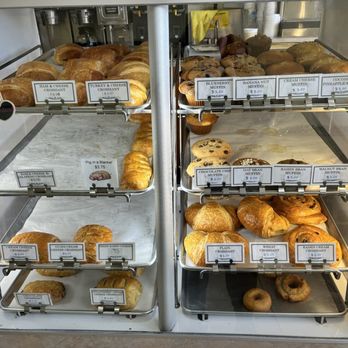 Sunny Donut - Donuts Near Me - Whittier, California Sunny Donut - Donuts Near Me - Whittier, California
