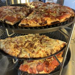 Charm Pizza - Pizza slices