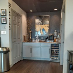 Khimandi hair studio - Coffee Station