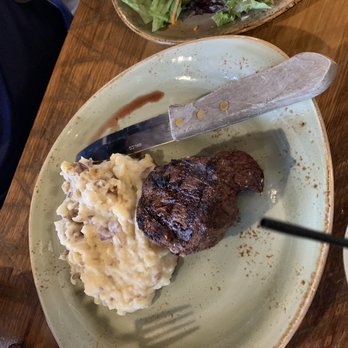 Riverside Brewing Company - 8 oz filet with red skin mashed potatoes - Breweries Near Me - Cambridge Springs, Pennsylvania