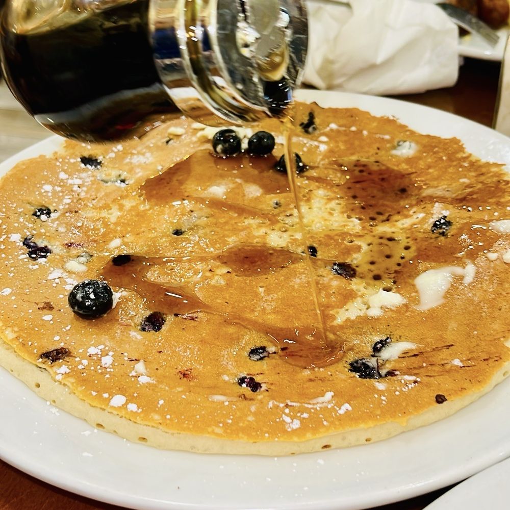 Peach Valley Cafè - Blueberry pancake - Breakfast & Brunch Near Me - Heathrow, Florida Peach Valley Cafè - Blueberry pancake - Breakfast & Brunch Near Me - Heathrow, Florida