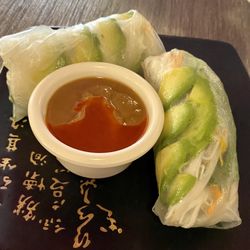 Thai Spoon - Avocado Basi Rolls