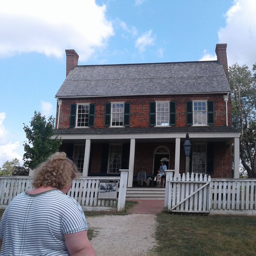 Clover Hill Tavern - Historical Tours Near Me - Appomattox, Virginia Clover Hill Tavern - Historical Tours Near Me - Appomattox, Virginia