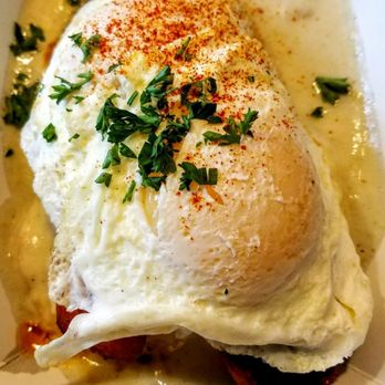 Biscuit Bitch - Easy Bitch - Breakfast & Brunch Near Me - Seattle, Washington Biscuit Bitch - Easy Bitch - Breakfast & Brunch Near Me - Seattle, Washington