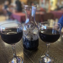 Carmelo's Bistro-Pizza-Fine Pasta - House Cabernet - half carafe